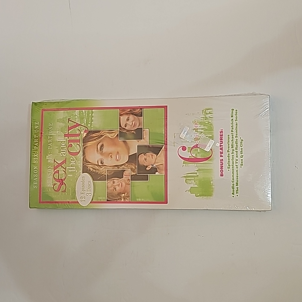 Sex and the City Season 6 Part One 12 Episodes 3 Discs